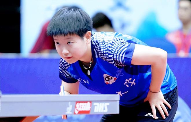 他凭借一记 他凭借一记