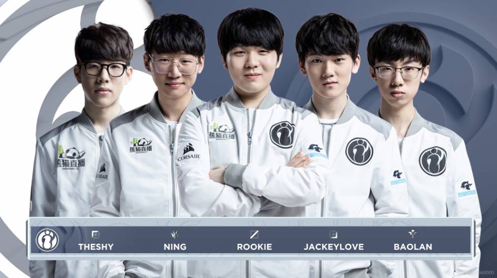 迷们都在热 迷们都在热