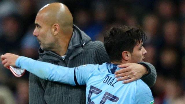 都显露出大 都显露出大