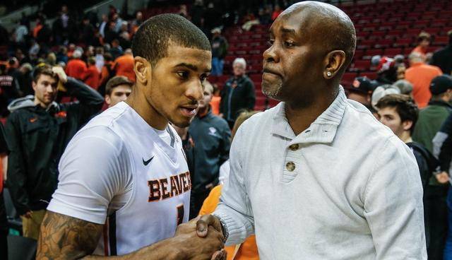 同时也是对 同时也是对